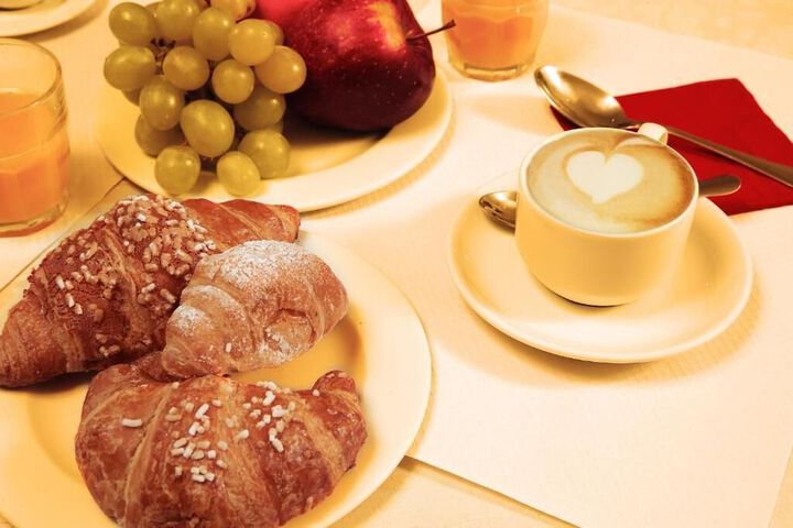 Breakfast/Coffee Service 39 of 54