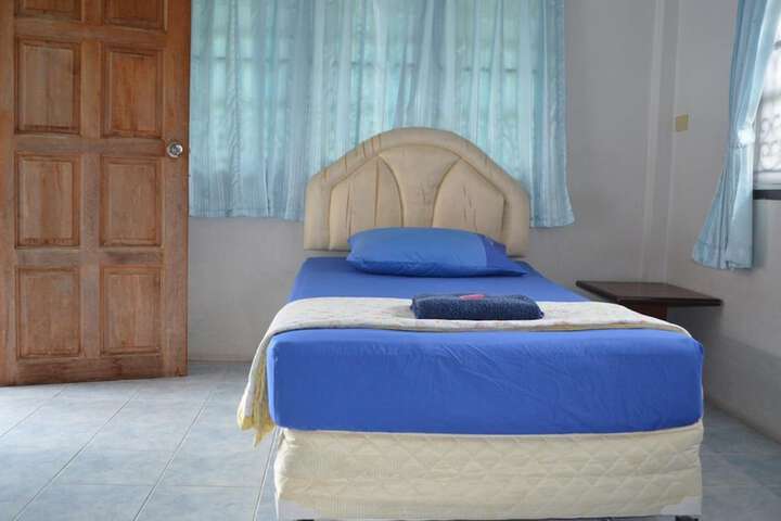 Room 3 of 55