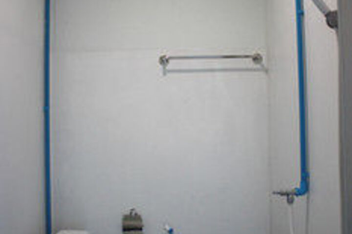 Room 4 of 36