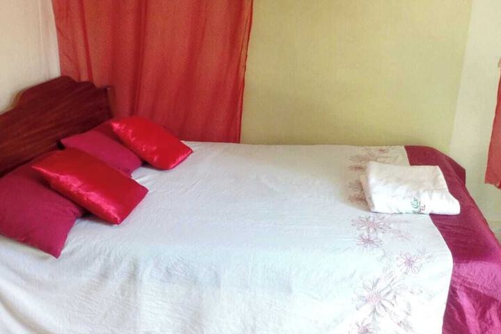 Room 9 of 20