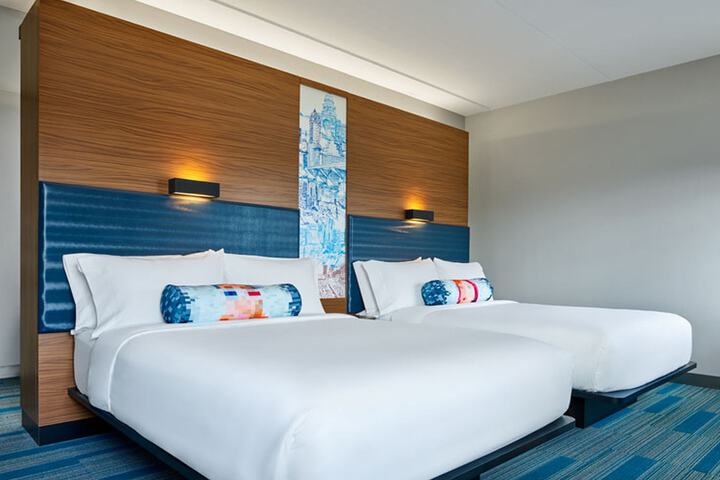 Room 48 of 59