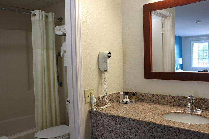 Room 10 of 45