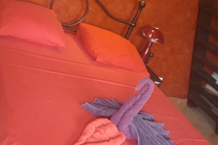 Room 28 of 82