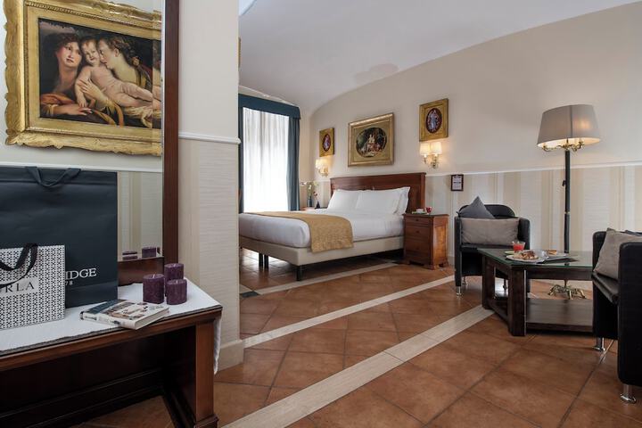 Hotel 54 of 55