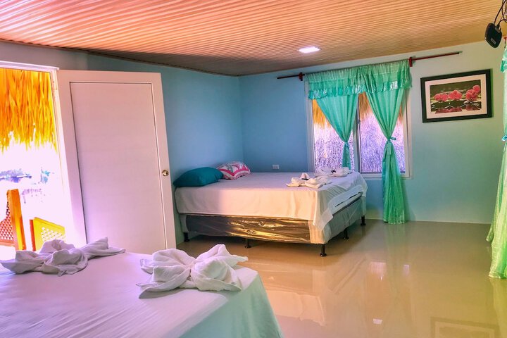 Room 8 of 29