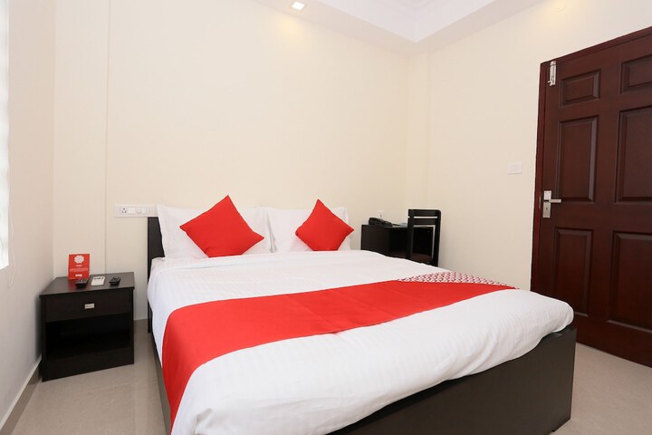 Room 42 of 60