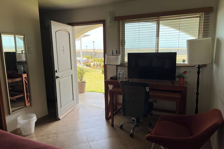Room 3 of 11