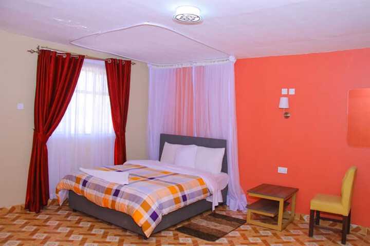 Room 2 of 10