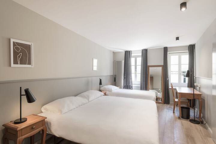 Room 3 of 29