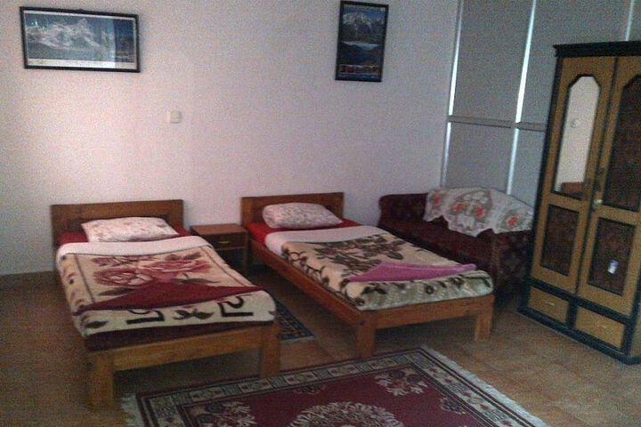 Room 46 of 68