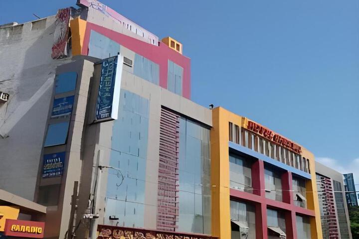 Exterior of Hotel Sheetal