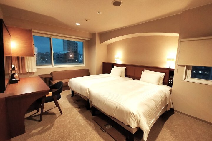 Room 19 of 154