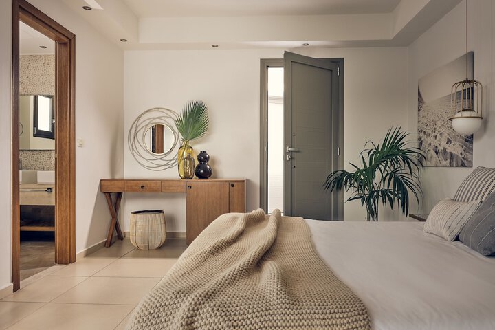 Room 54 of 356