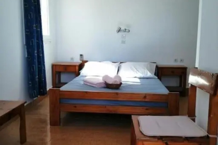 Room 3 of 13