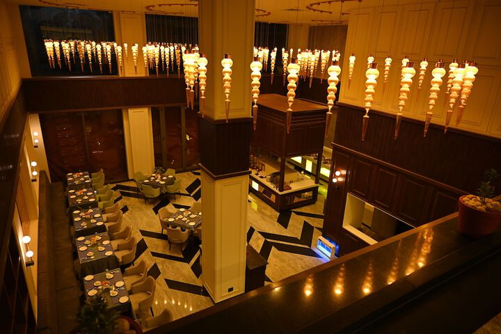 Dining 14 of 25