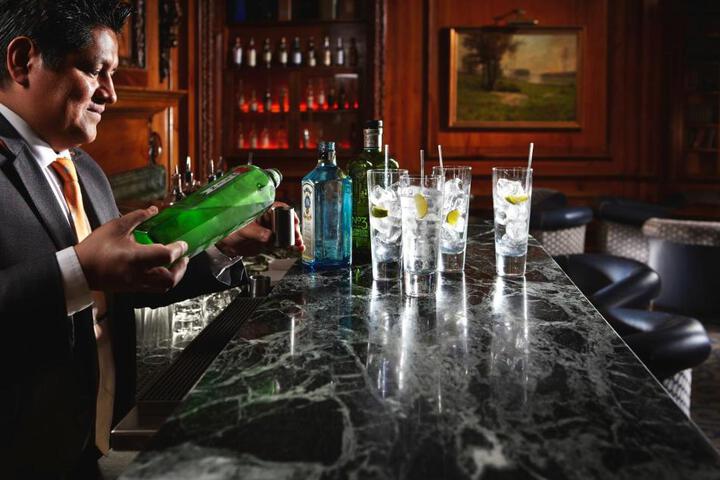 Bar/lounge