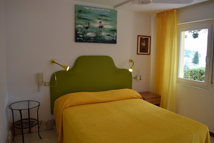 Room 17 of 63