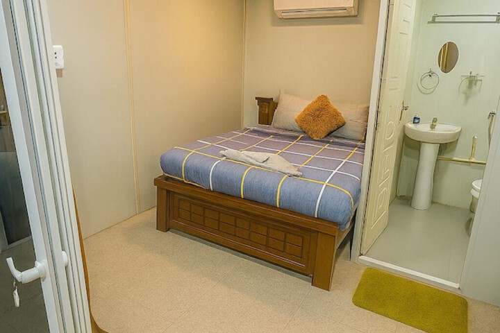 Room 3 of 19