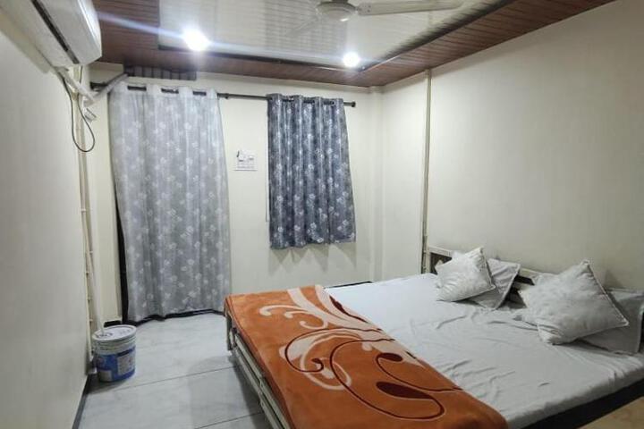 Honey Home Stay
