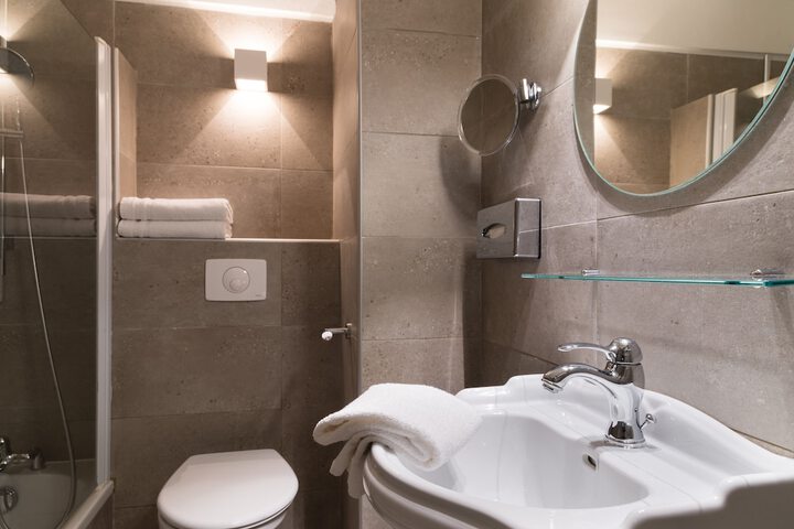 Clean Restrooms