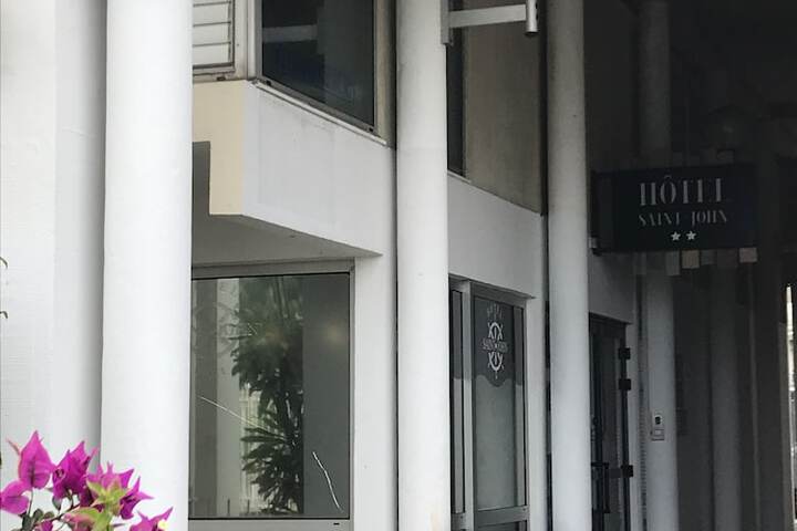 Hotel 64 of 93