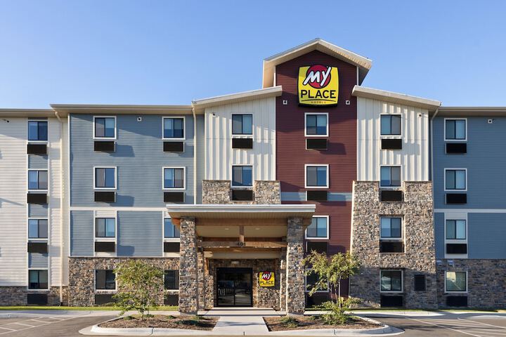 Hotel 31 of 142