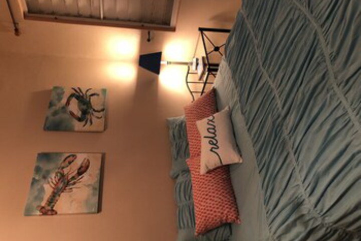 Room 22 of 27