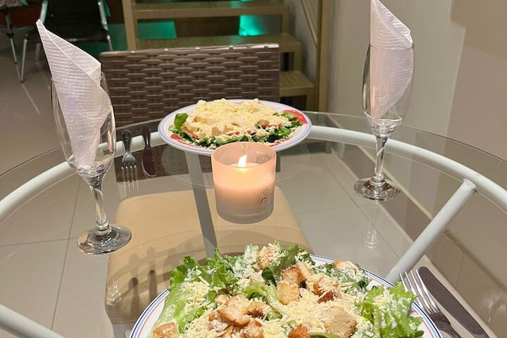 Dining 80 of 118