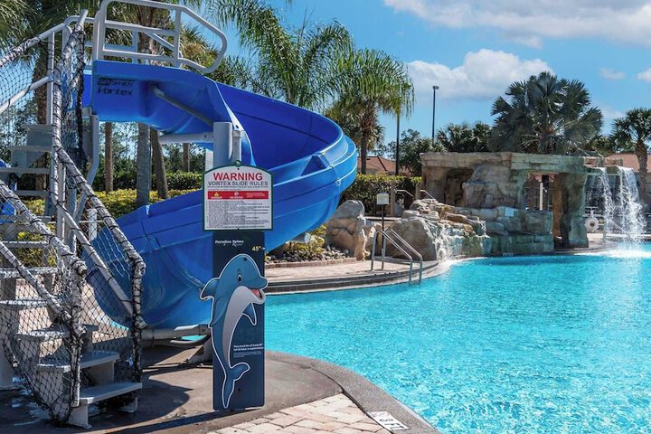 Pool 19 of 37