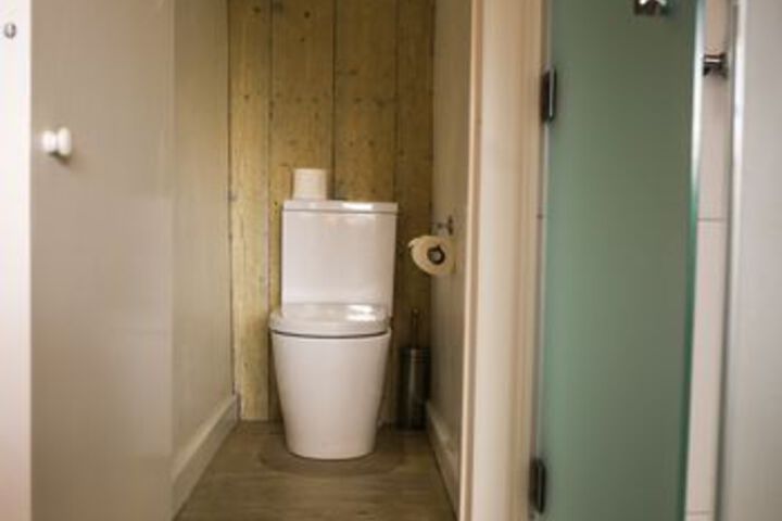 Room 8 of 71