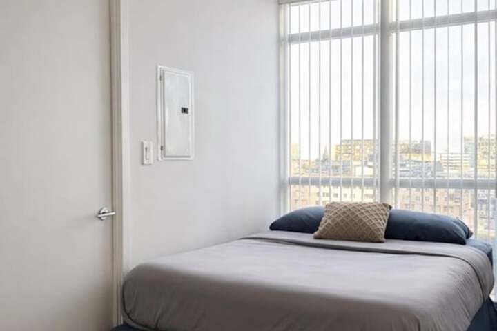 Room 45 of 108