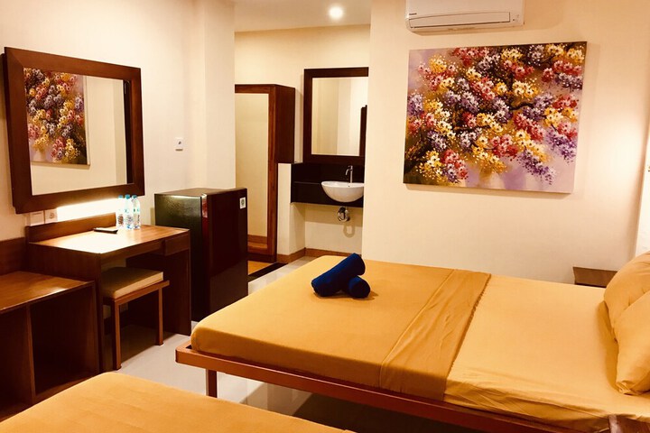 Room 4 of 69