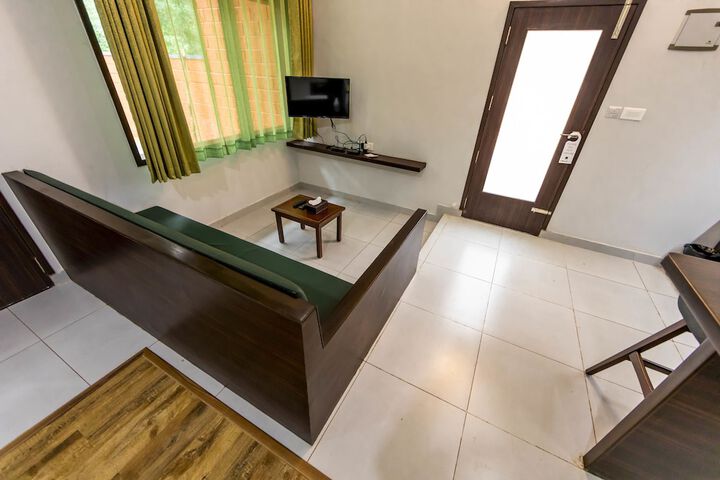 Room 17 of 53