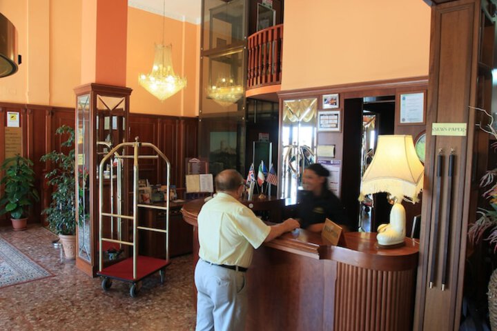 Hotel Interior 8 of 133