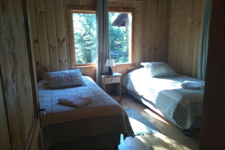 Room 4 of 19