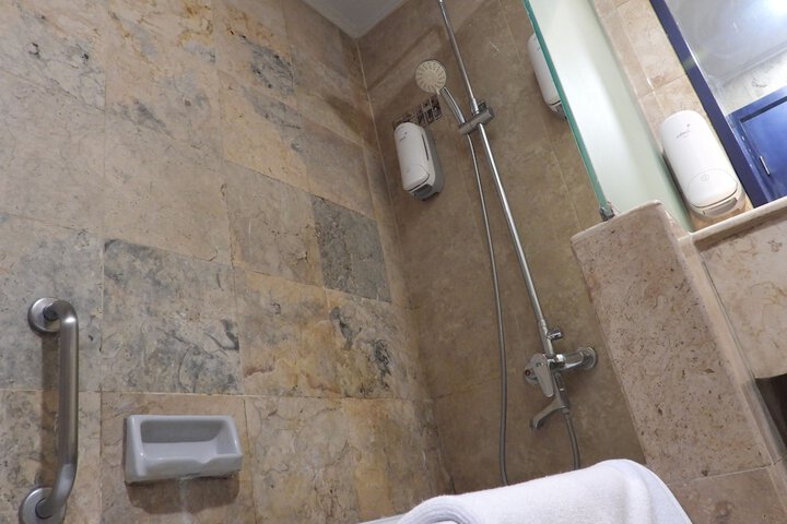 Bath Photo