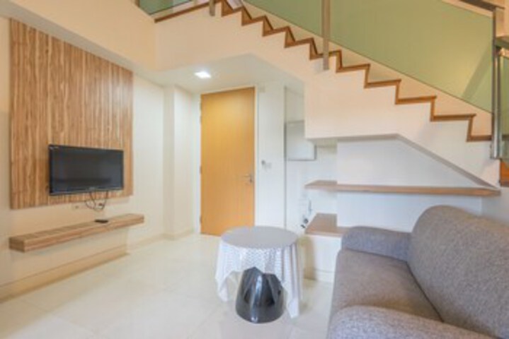 Room 12 of 20