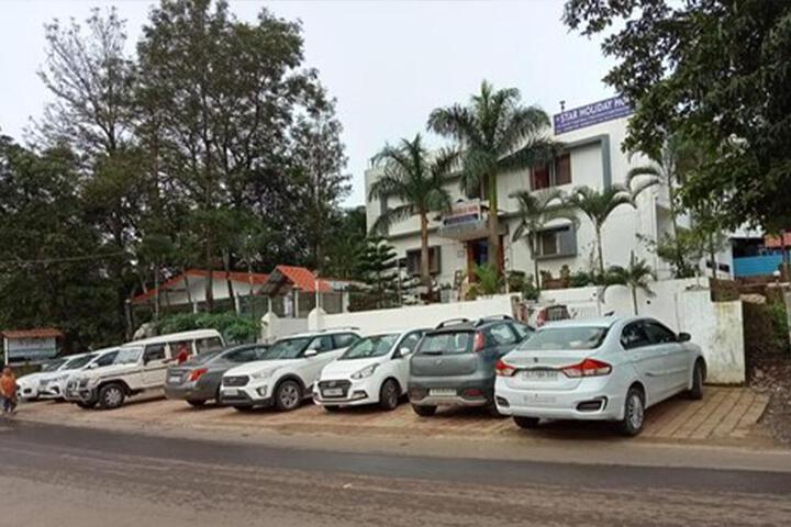 Star Holiday Homes