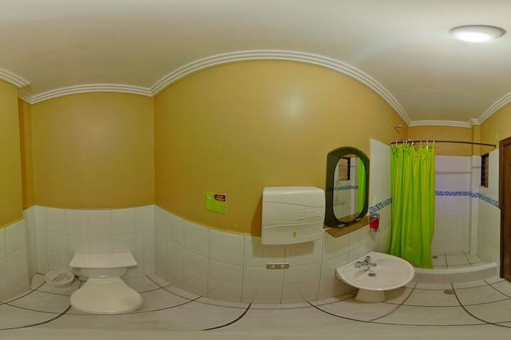 Room 30 of 42