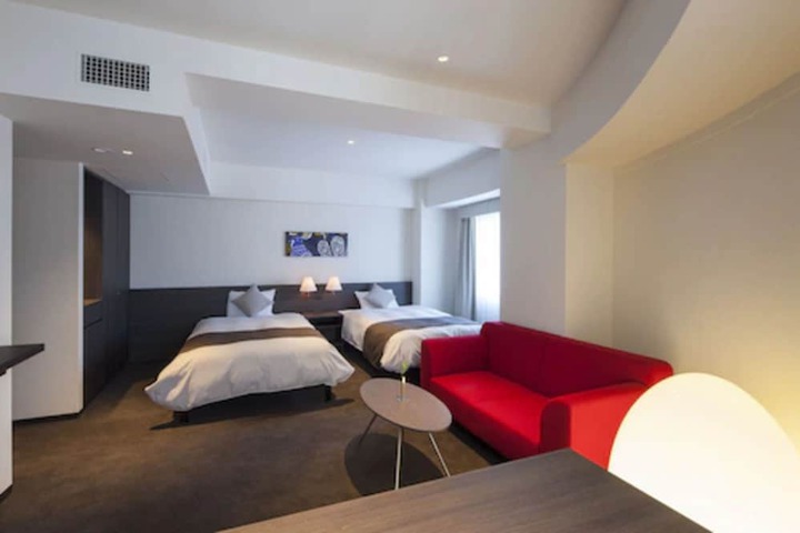 Room 25 of 75