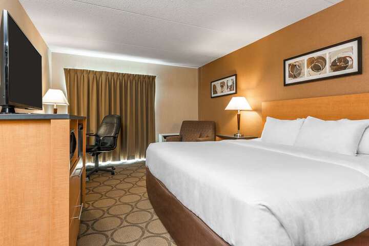 Room 17 of 26