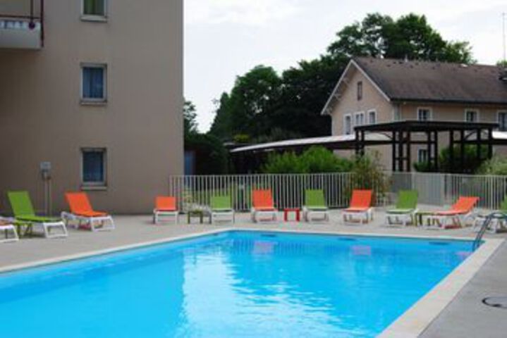 Pool 30 of 33