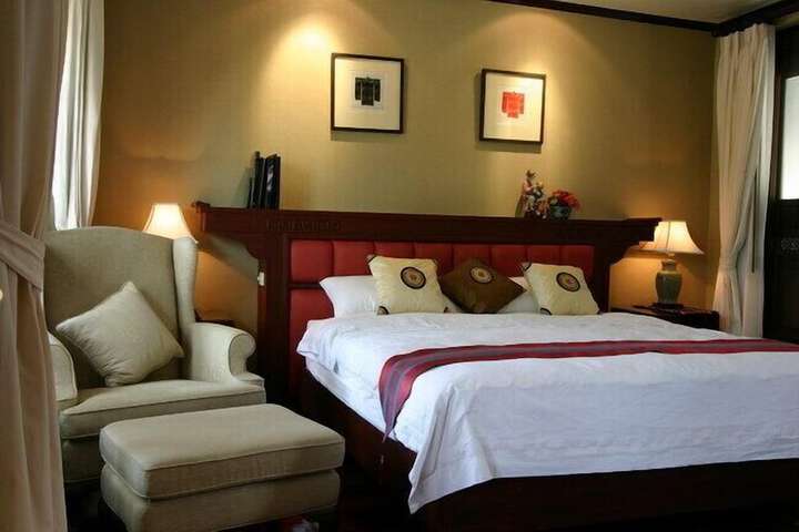 Room 9 of 41