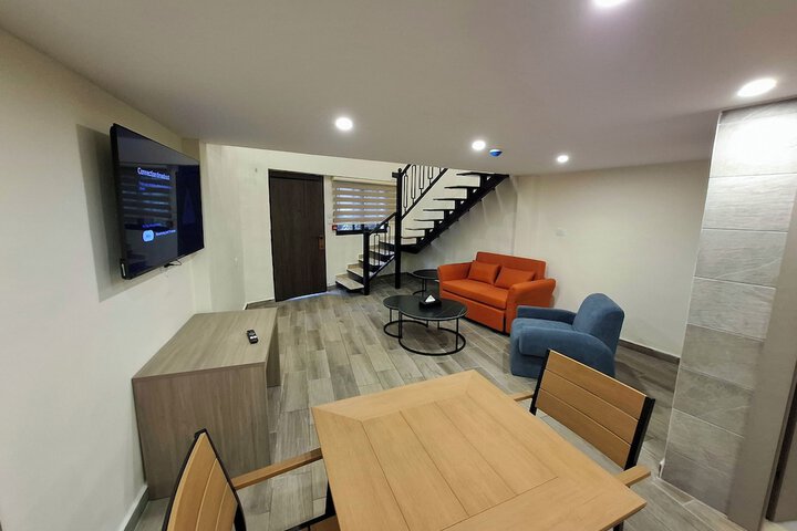 Room 56 of 118