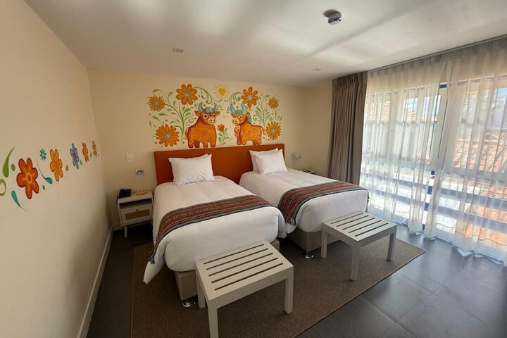 Room 15 of 73