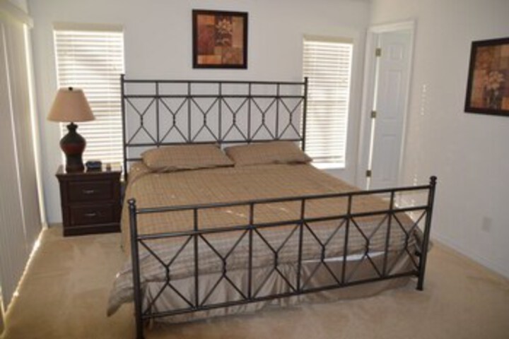 Room 41 of 108