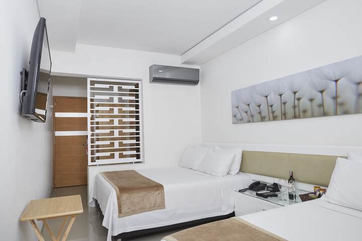Room 5 of 74