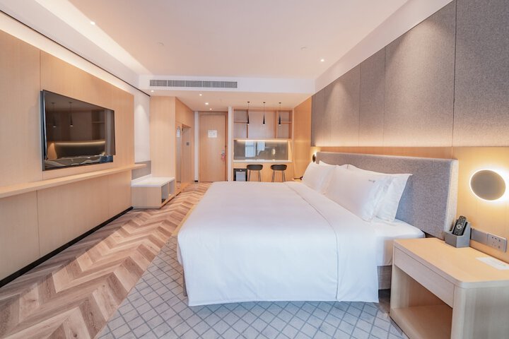 Room 3 of 55