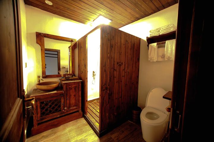 Room 43 of 56