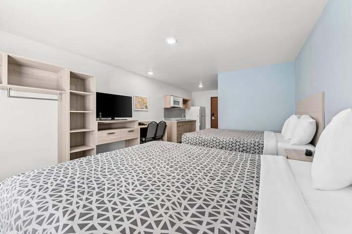Room 18 of 31